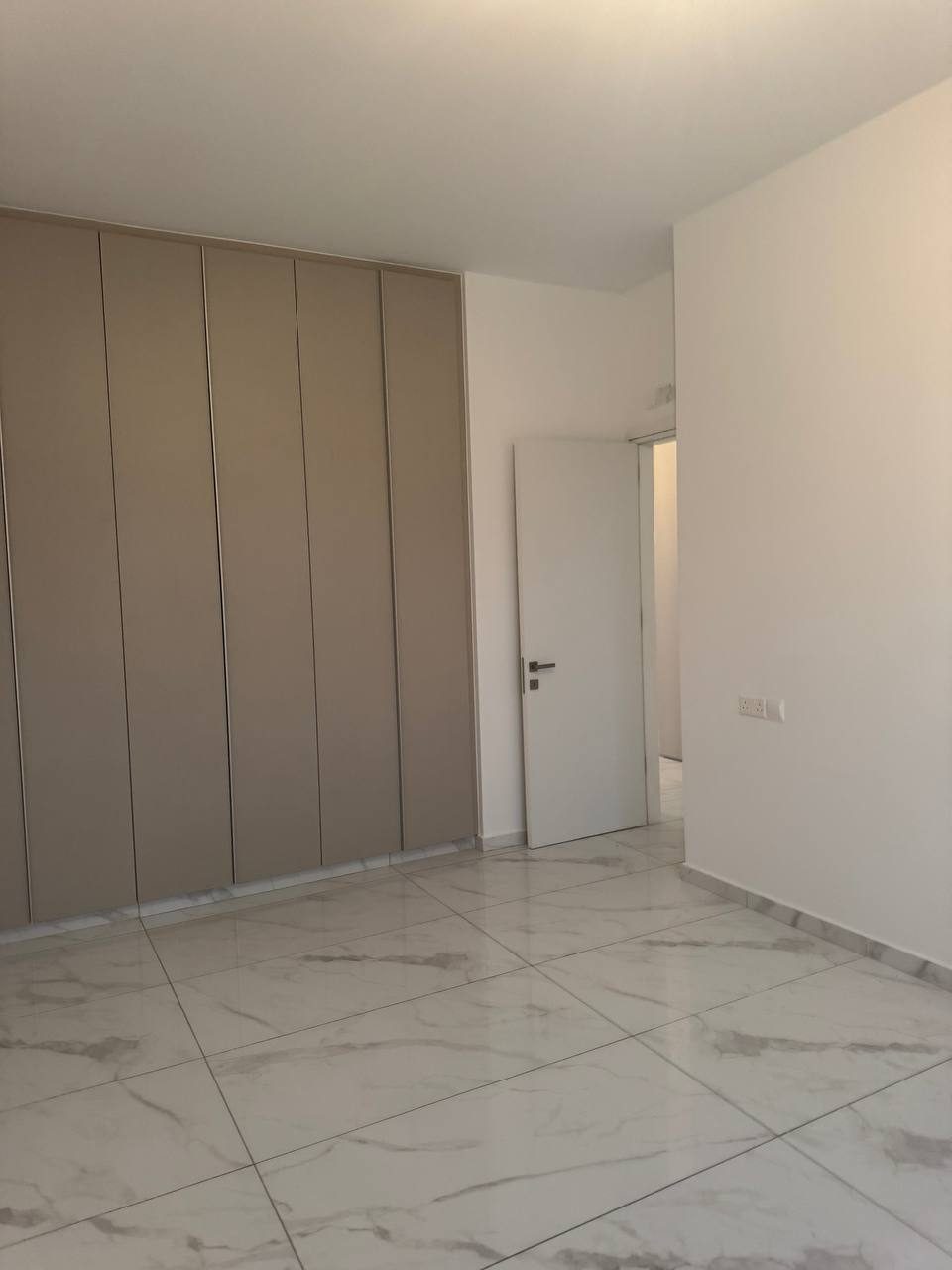 3 BR Penthouse in Agios Athanasios, Limassol photo 6