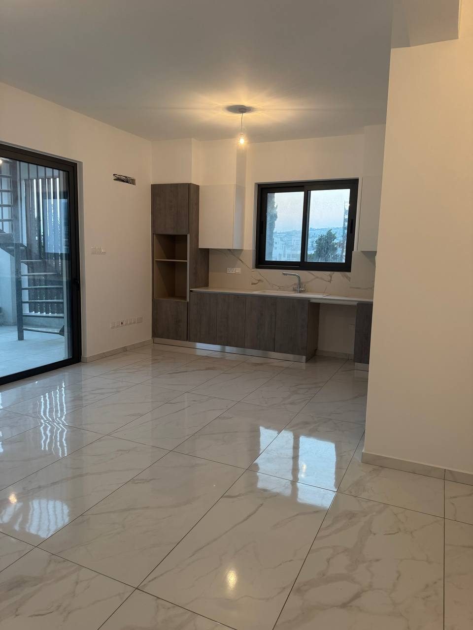 3 BR Penthouse in Agios Athanasios, Limassol photo 2