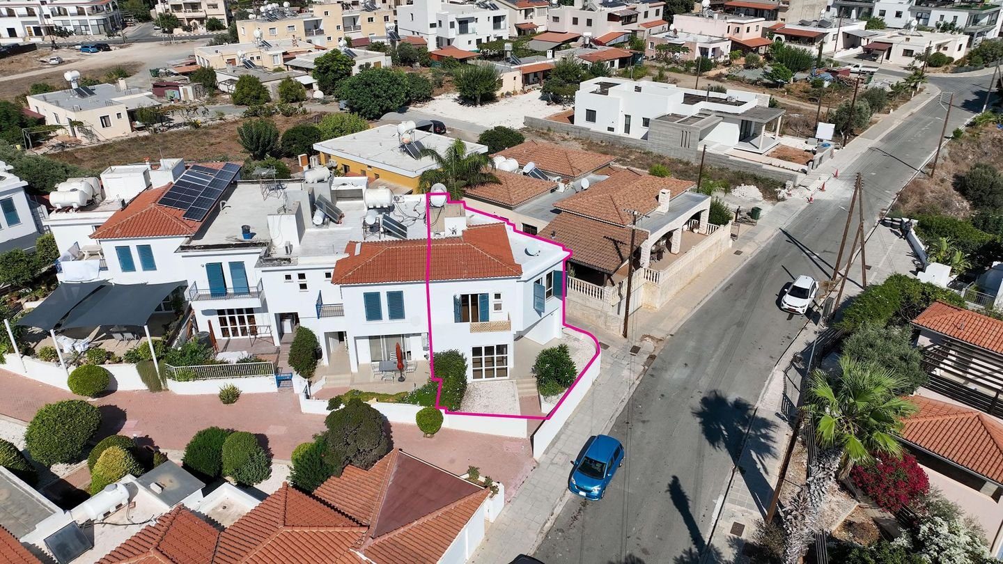 Two Storey Semi Detached House in Chloraka, Paphos