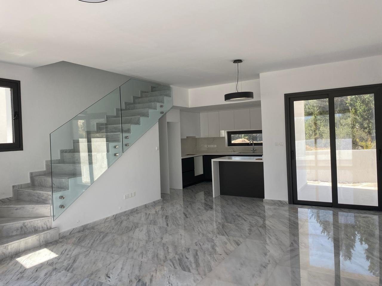 3 BR Villa in Chlorakas, Paphos photo 3