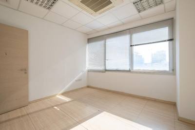 Office in Walled Old City, Nicosia thumbnail 14