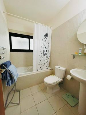 2 BR Apartment in Agios Tychon, Limassol thumbnail 11