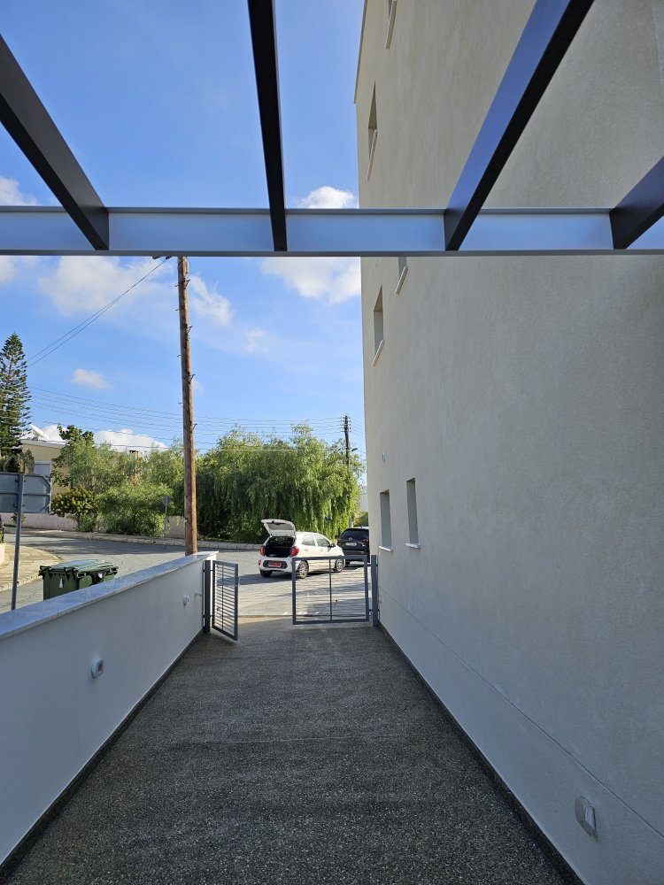 2 BR Ground Apartment in Agios Athanasios, Limassol photo 14