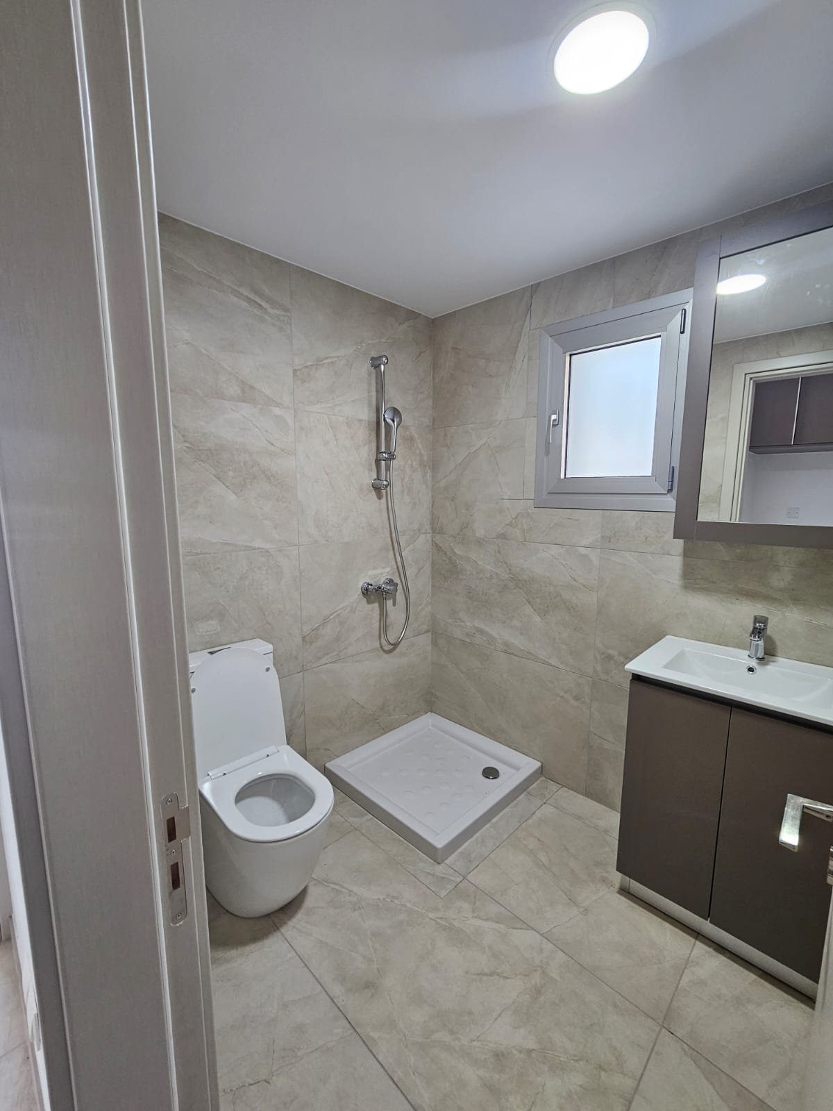 2 BR Ground Apartment in Agios Athanasios, Limassol photo 9