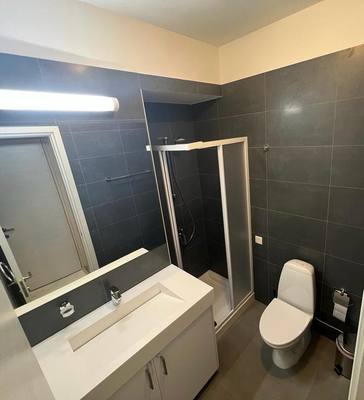 2 BR Penthouse in Mouttagiaka, Limassol thumbnail 6