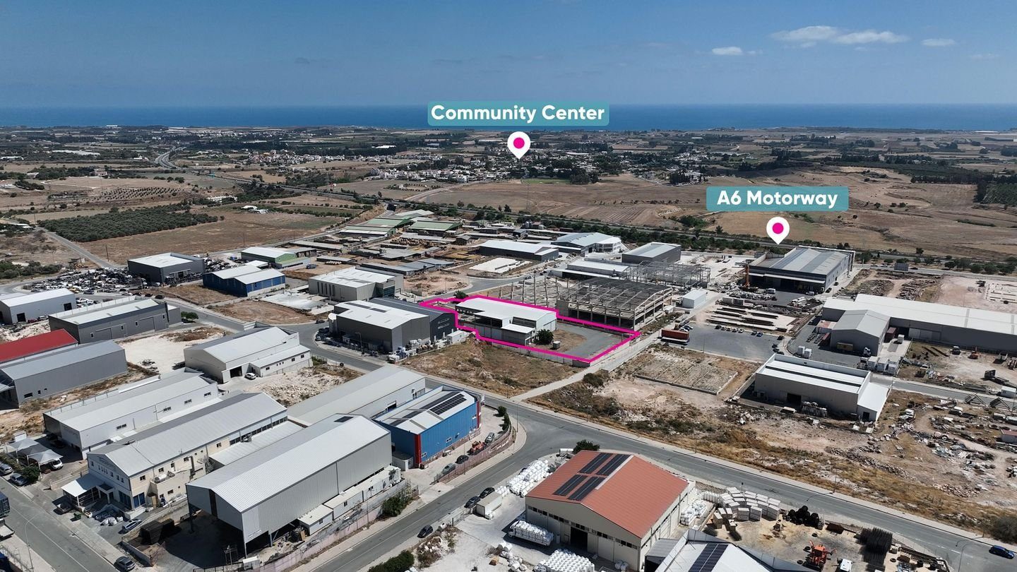 Industrial Unit/Warehouse in Timi, Paphos photo 1