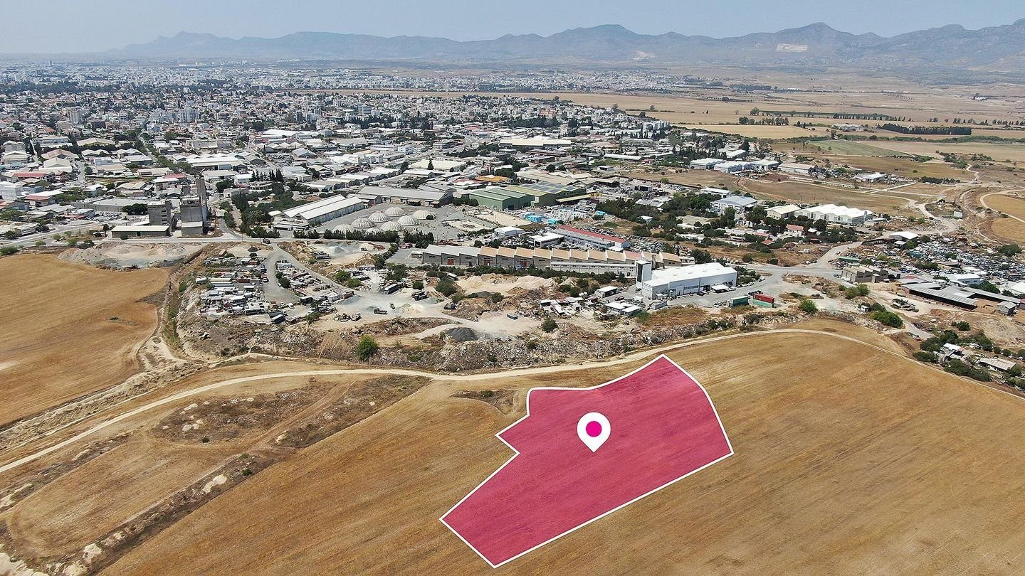 Industrial Field in Panagia, Nicosia photo 1