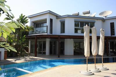 3 BR Villa in Pyrgos Tourist Area, Limassol thumbnail 2