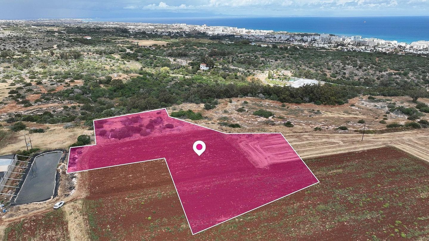 (Share) Special Protection field in Paralimni, Ammochostos photo 2