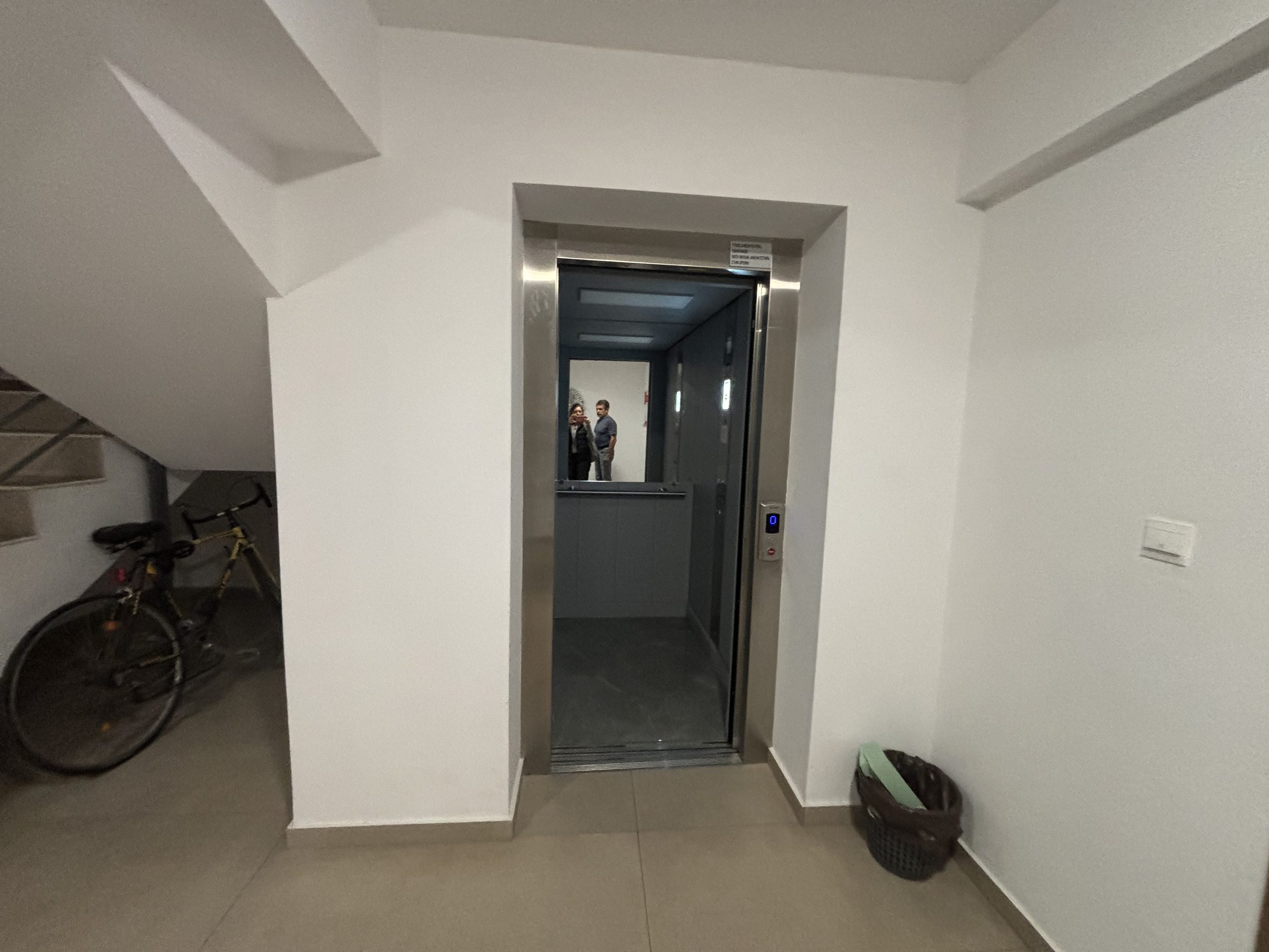 2 BR Apartment in Kato Polemidia, Limassol photo 15