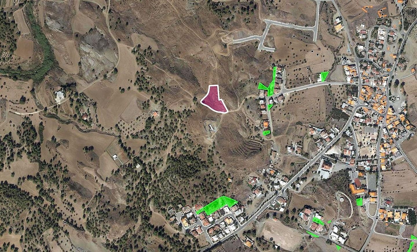 Hillside Residential Field in Mathiatis, Nicosia photo 2