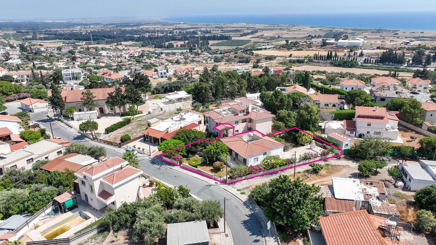Ground-Floor Three-Bedroom House in Episkopi, Limassol