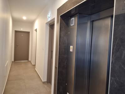 2 BR Penthouse in Agios Spyridon, Limassol thumbnail 17