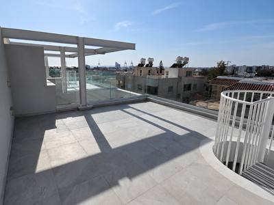 2 BR Penthouse in Agios Spyridon, Limassol thumbnail 1