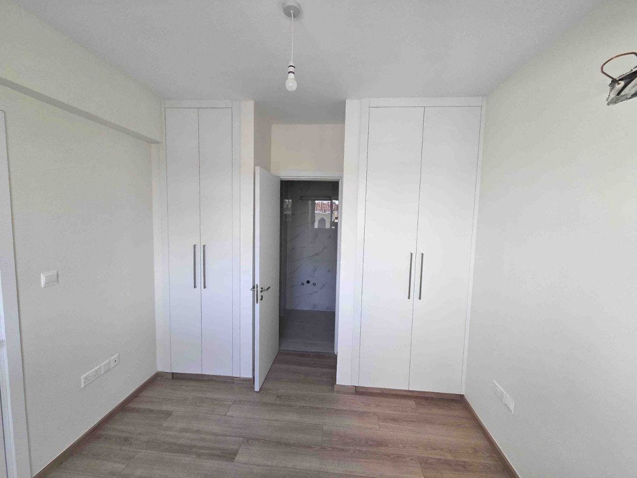 2 BR Penthouse in Agios Spyridon, Limassol photo 4