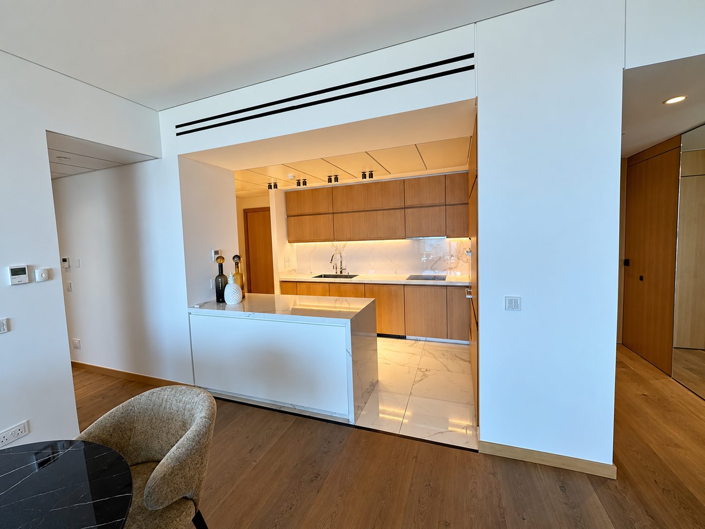 2 BR Luxury Apartment with Sea View in Agios Tychonas, Limassol photo 2