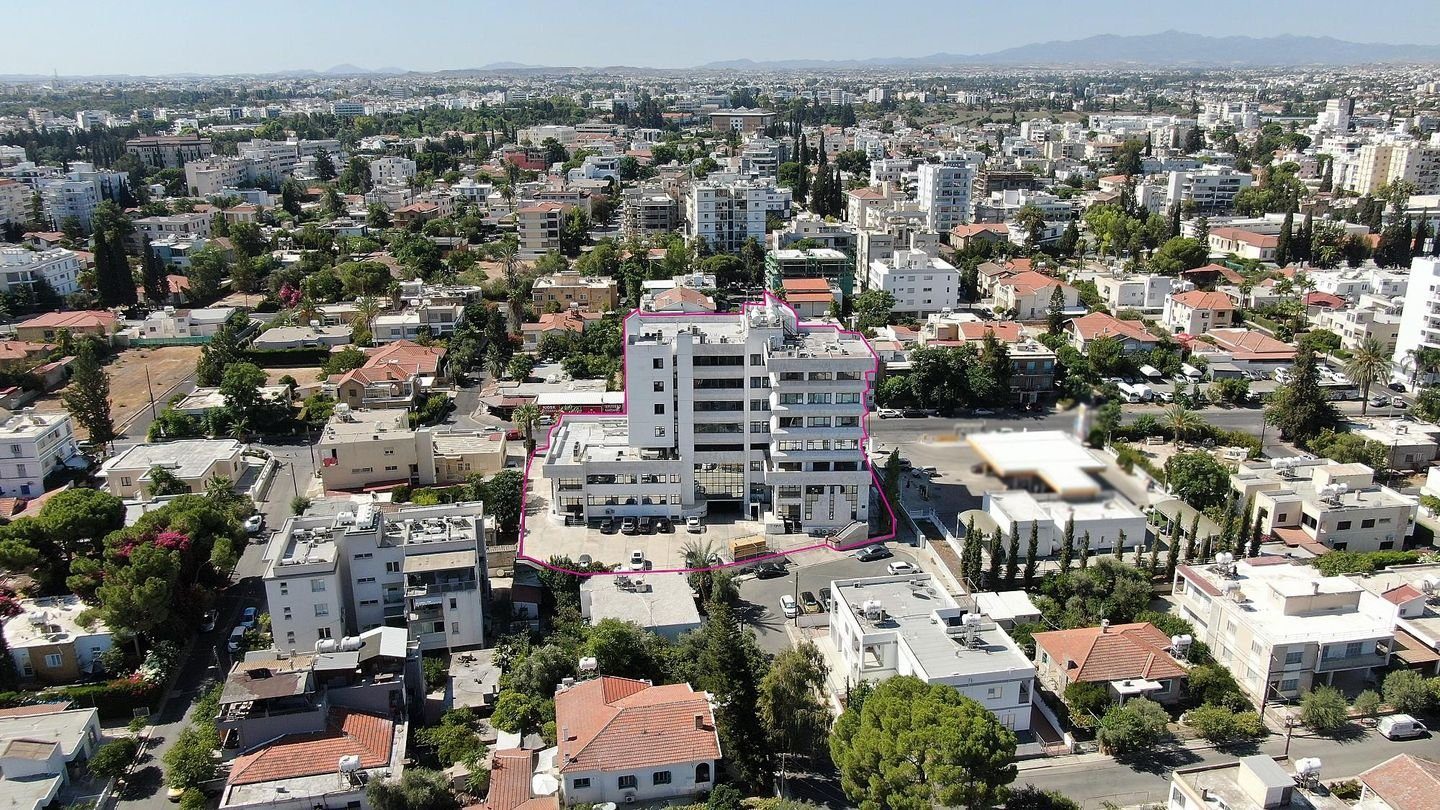 Investment Opportunity in a commercial building in Agios Dometios, Nicosia — photo 4