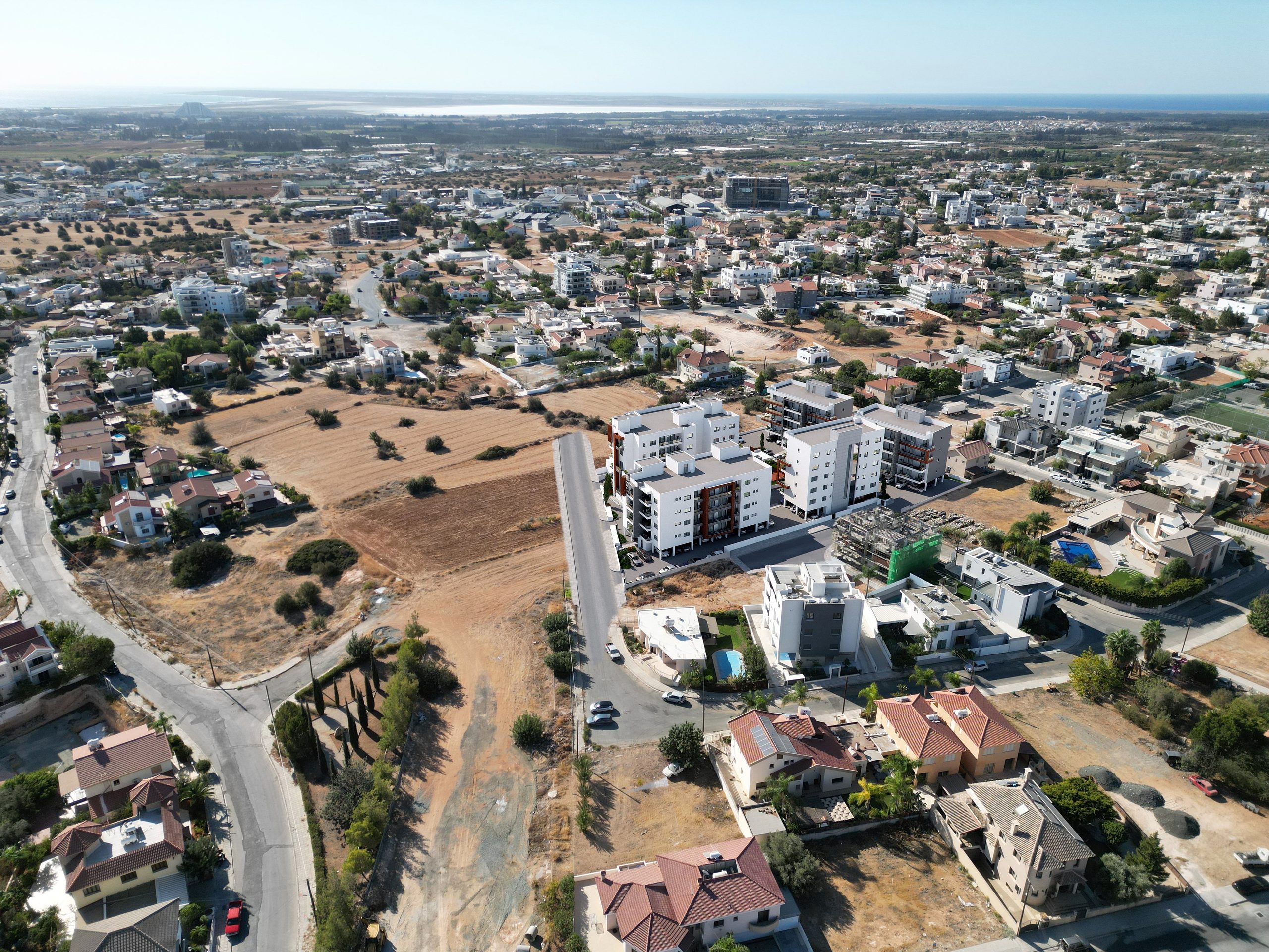 2 BR Apartment in Ypsonas, Limassol photo 13