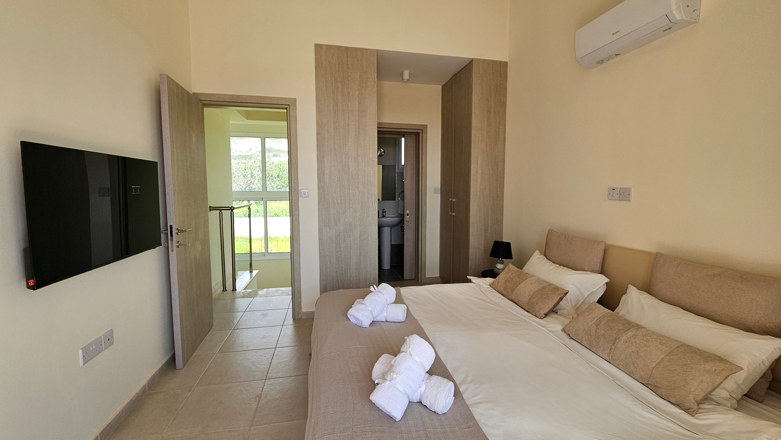 3 BR Villa in Pegeia, Paphos photo 15