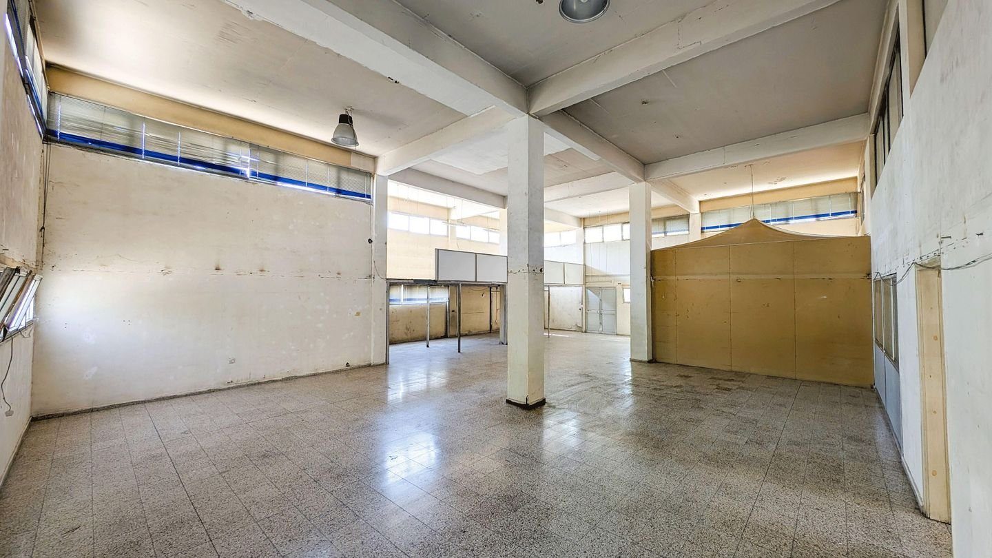 Commercial Building in Lympia, Nicosia photo 7