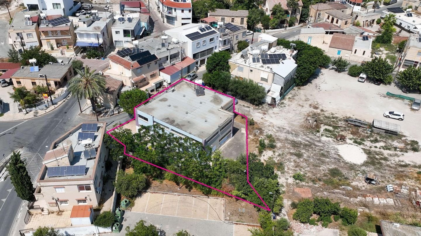 Commercial Building in Lympia, Nicosia photo 4