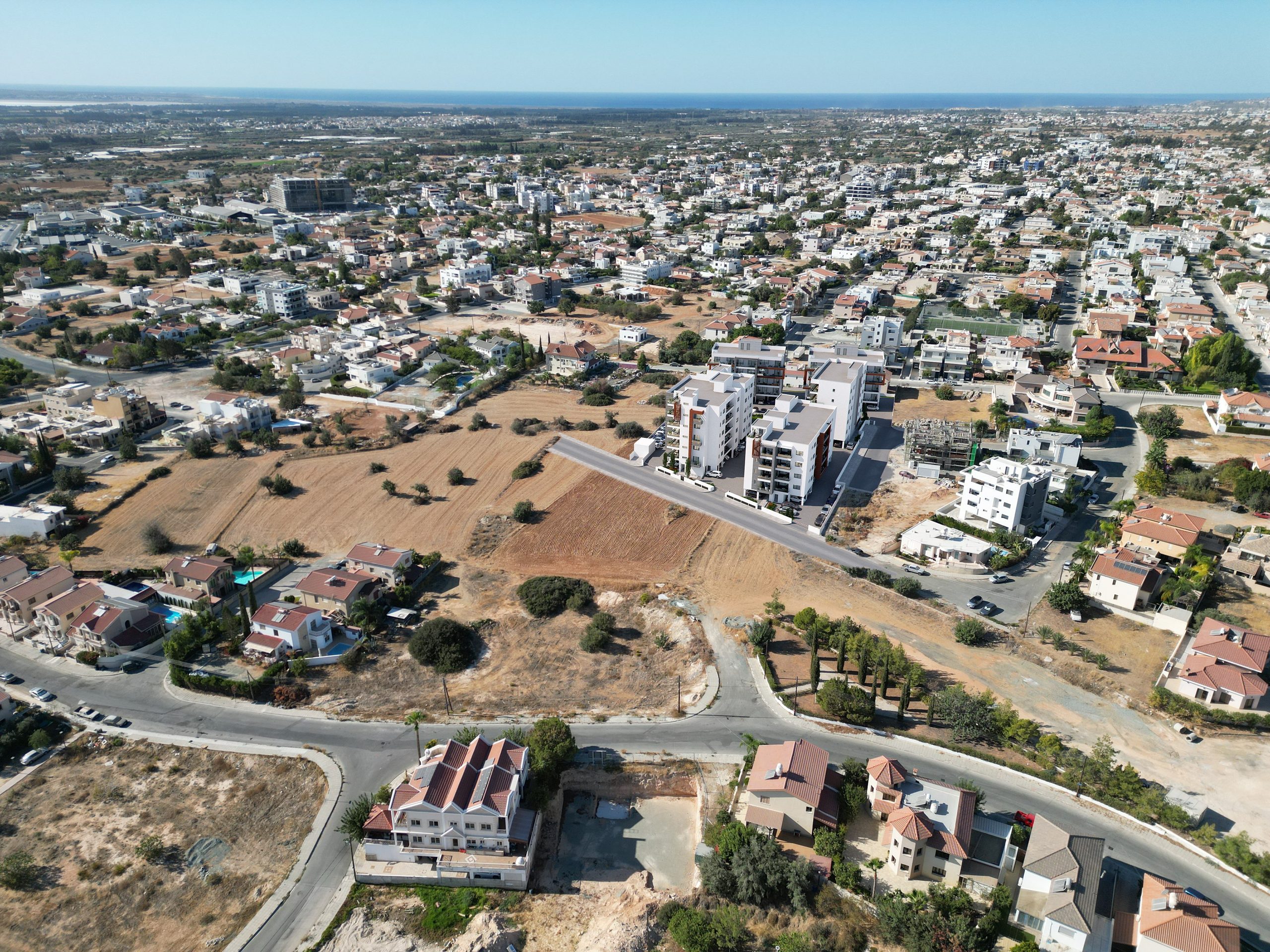 2 BR Apartment in Ypsonas, Limassol photo 10