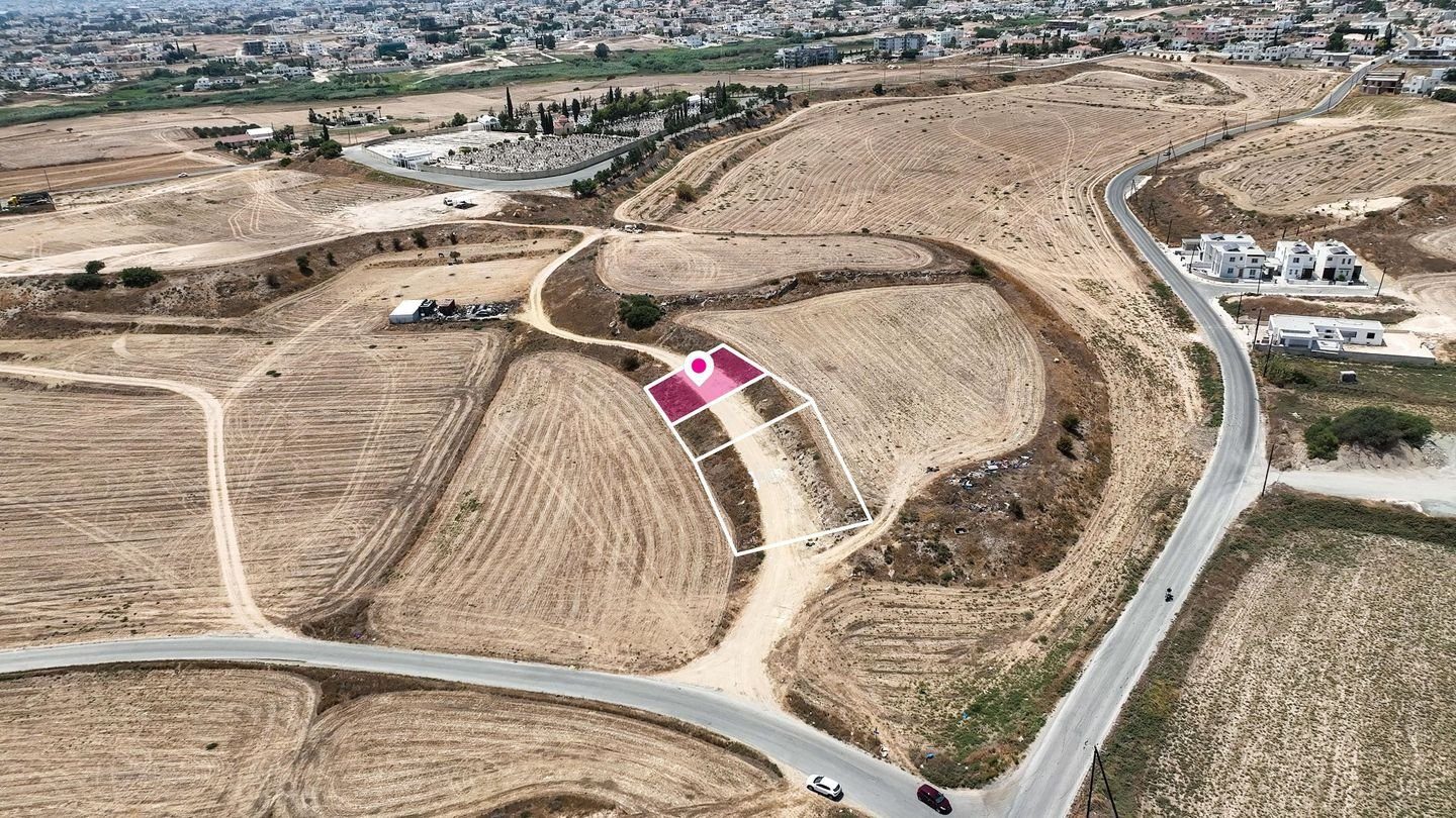 (Share) Agricultural Field in Aradippou, Larnaca photo 4