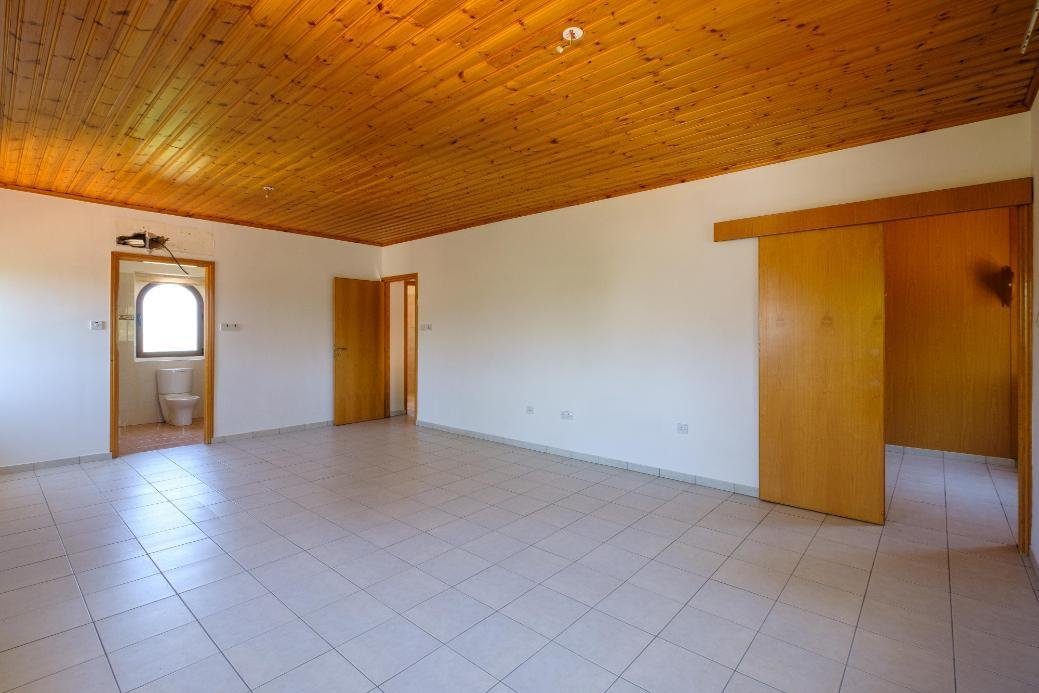 5 bedroom house in Dali, Nicosia photo 11