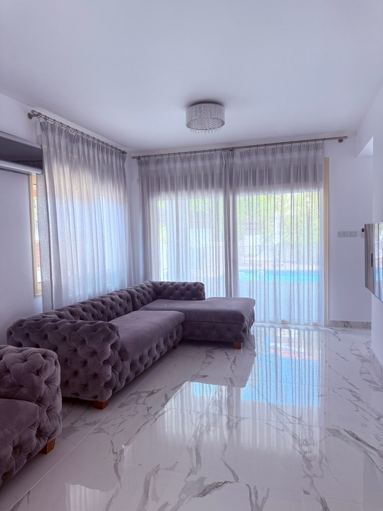 5 BR Mansion villa in Pyrgos, Limassol photo 2