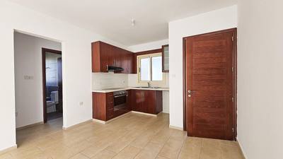 Modern 2-Bedroom Apartment, Agios Tychon, Limassol thumbnail 6