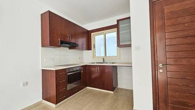 Modern 2-Bedroom Apartment, Agios Tychon, Limassol thumbnail 5