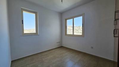 Modern 2-Bedroom Apartment, Agios Tychon, Limassol thumbnail 7