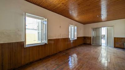 Three-bedroom detached house located in Sotiros, Larnaca thumbnail 10