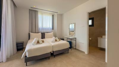 4 BR Villa in Agia Napa, Famagusta thumbnail 8