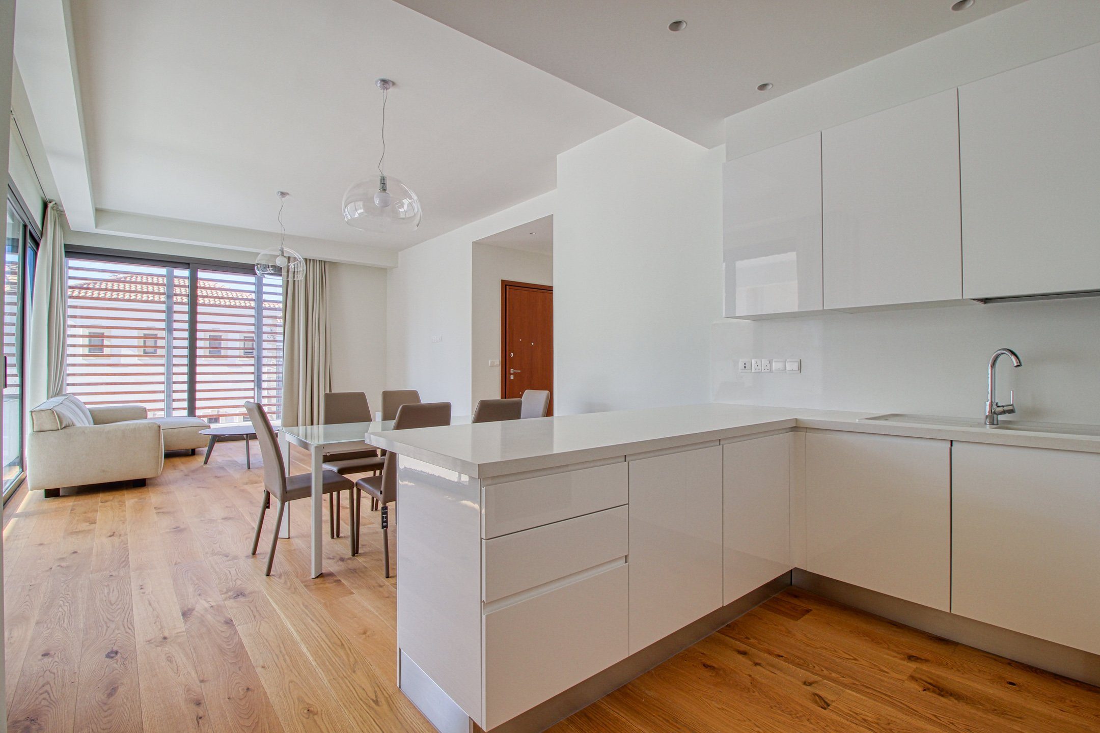 3 BR Apartment in Potamos Germasogeias, Limassol — photo 2