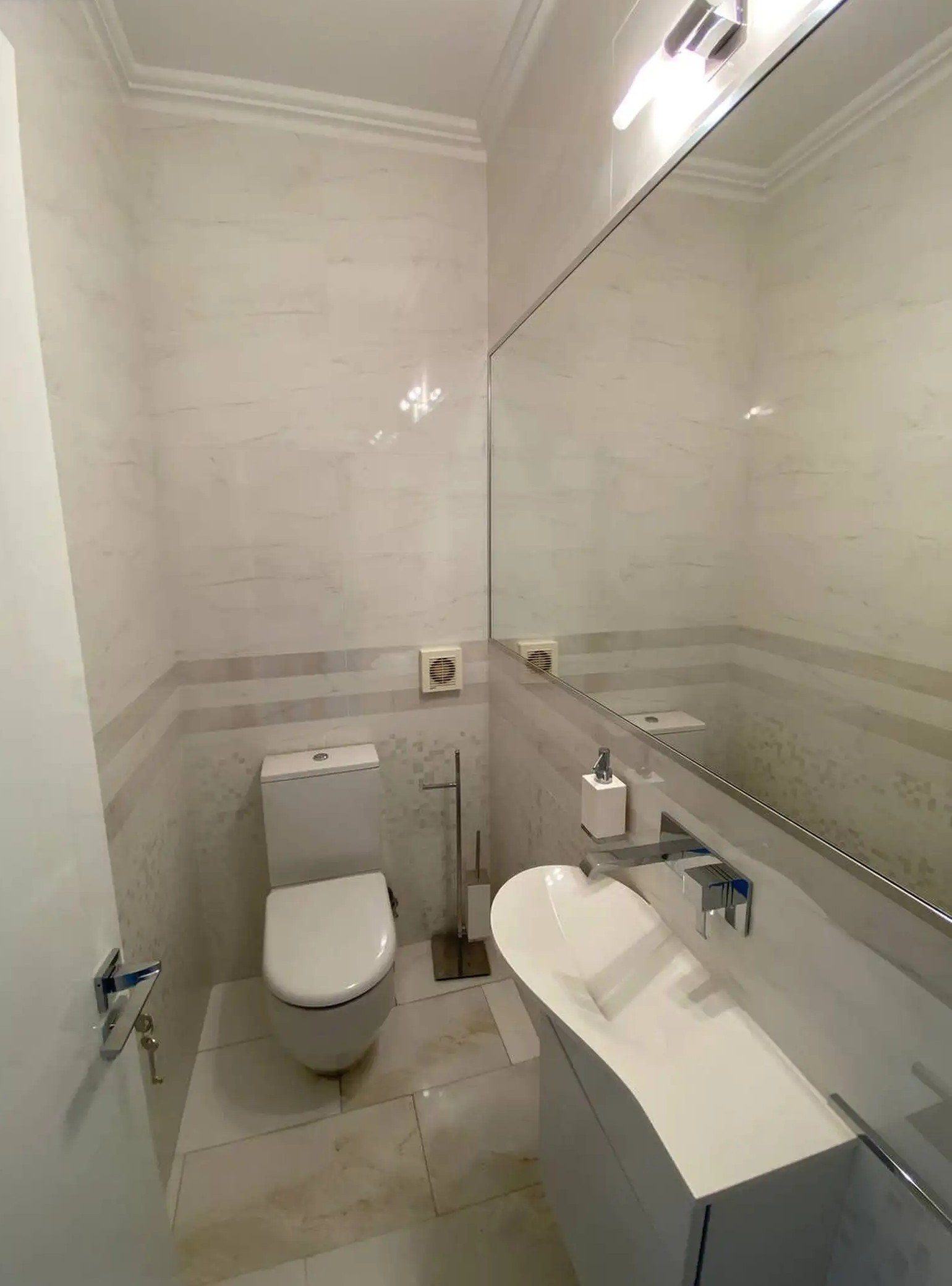 3 BR Apartment in Agios Nicolaos, Limassol — photo 6