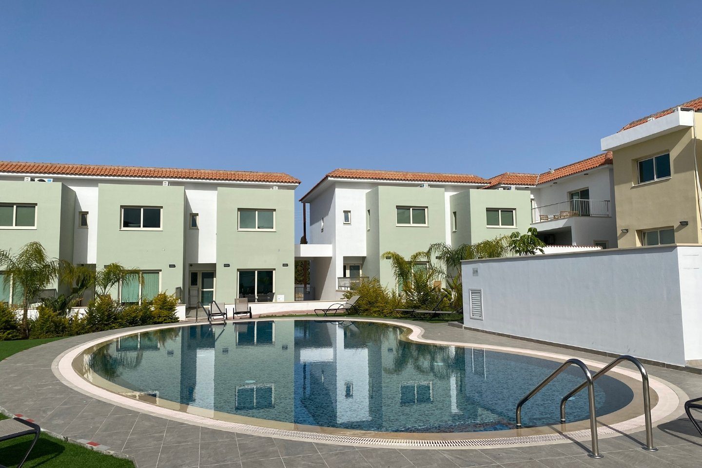 2 BR Townhouse in Erimi, Limassol photo 5