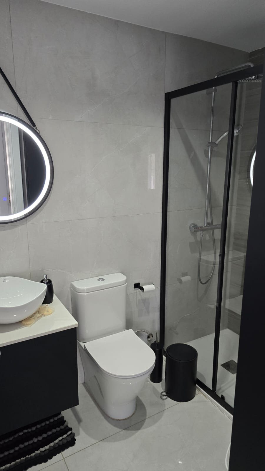 1 BR Apartment in Agia Fyla, Limassol photo 7