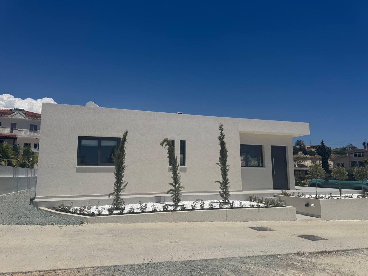2 BR House in Agios Tychonas, Limassol photo 11