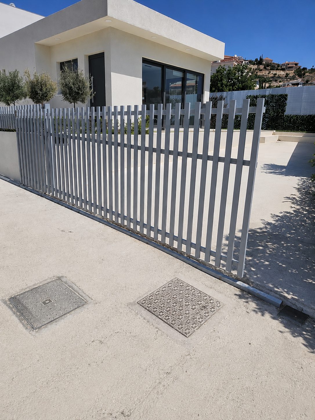 2 BR House in Agios Tychonas, Limassol photo 11