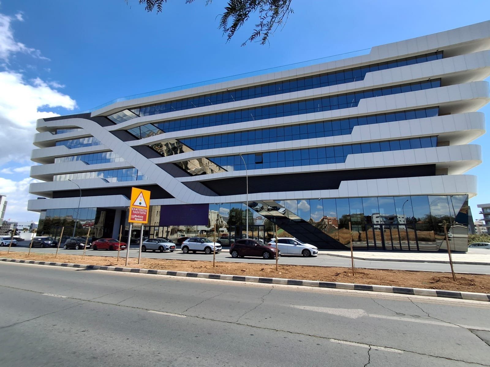 Ground Floor + Mezzanine in Mesa Geitonia, Limassol photo 3