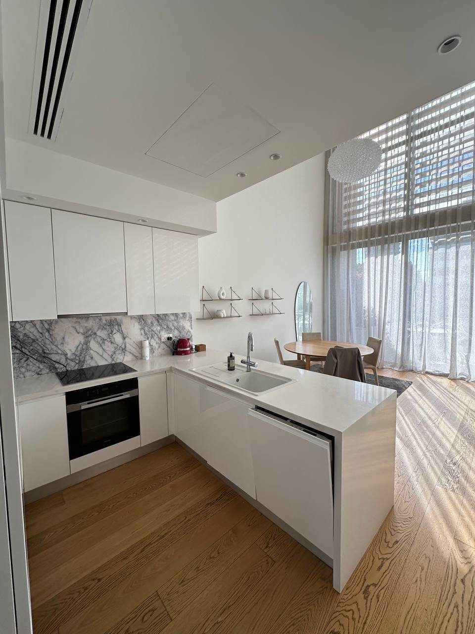 4 BR Triplex Apartment with a garden in Potamos Germasogeias, Limassol photo 6
