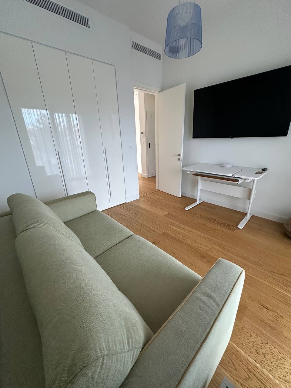 4 BR Triplex Apartment with a garden in Potamos Germasogeias, Limassol photo 12