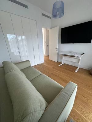 4 BR Triplex Apartment with a Garden in Potamos Germasogeias, Limassol thumbnail 12