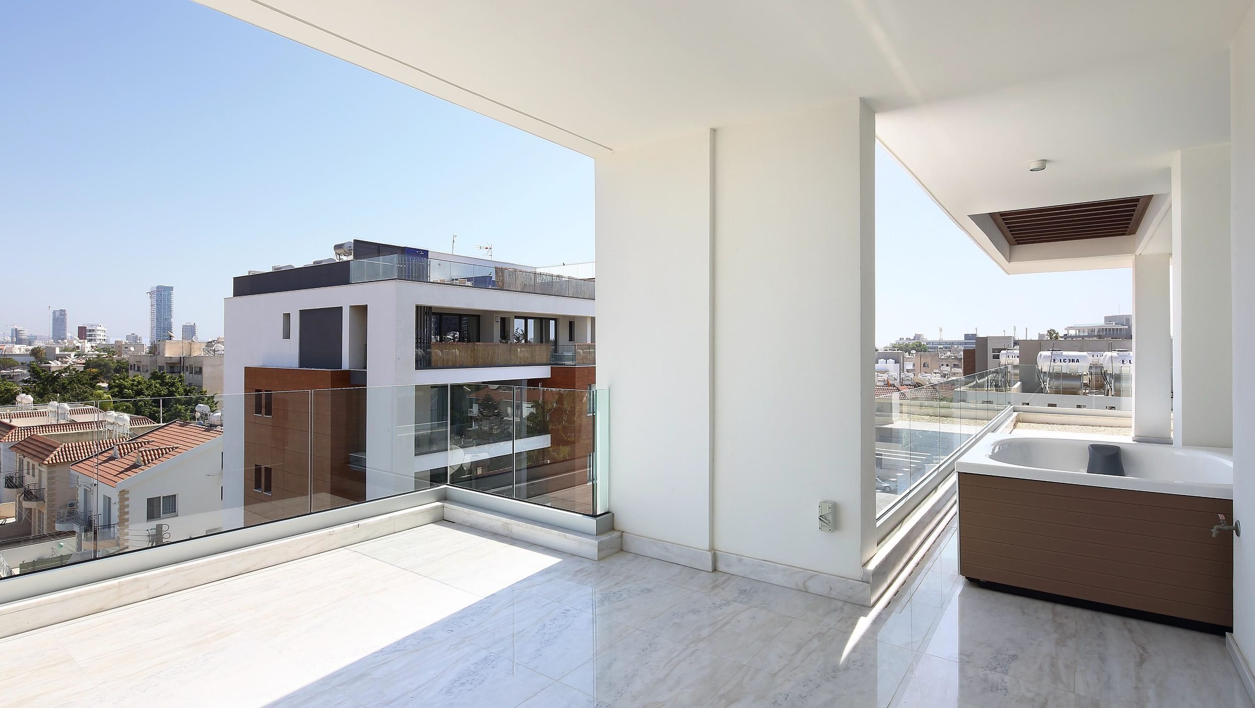 3 BR Apartment in Limassol photo 7