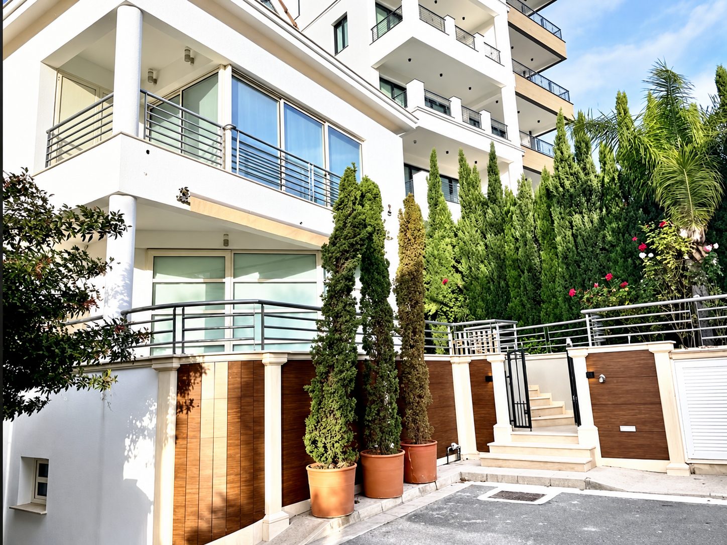 5 BR Villa with Sea View in Parekklisia Tourist Area, Limassol photo 9