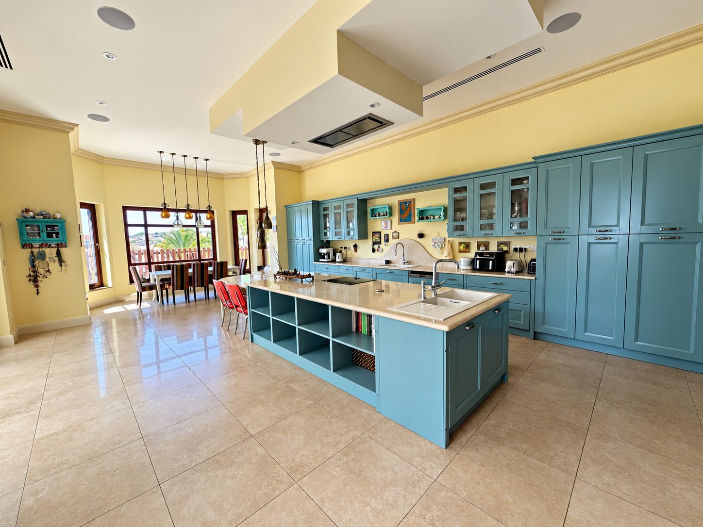 Exclusive Private Estate with Two Villas and a Spa Complex in Agios Tychonas, Limassol photo 2