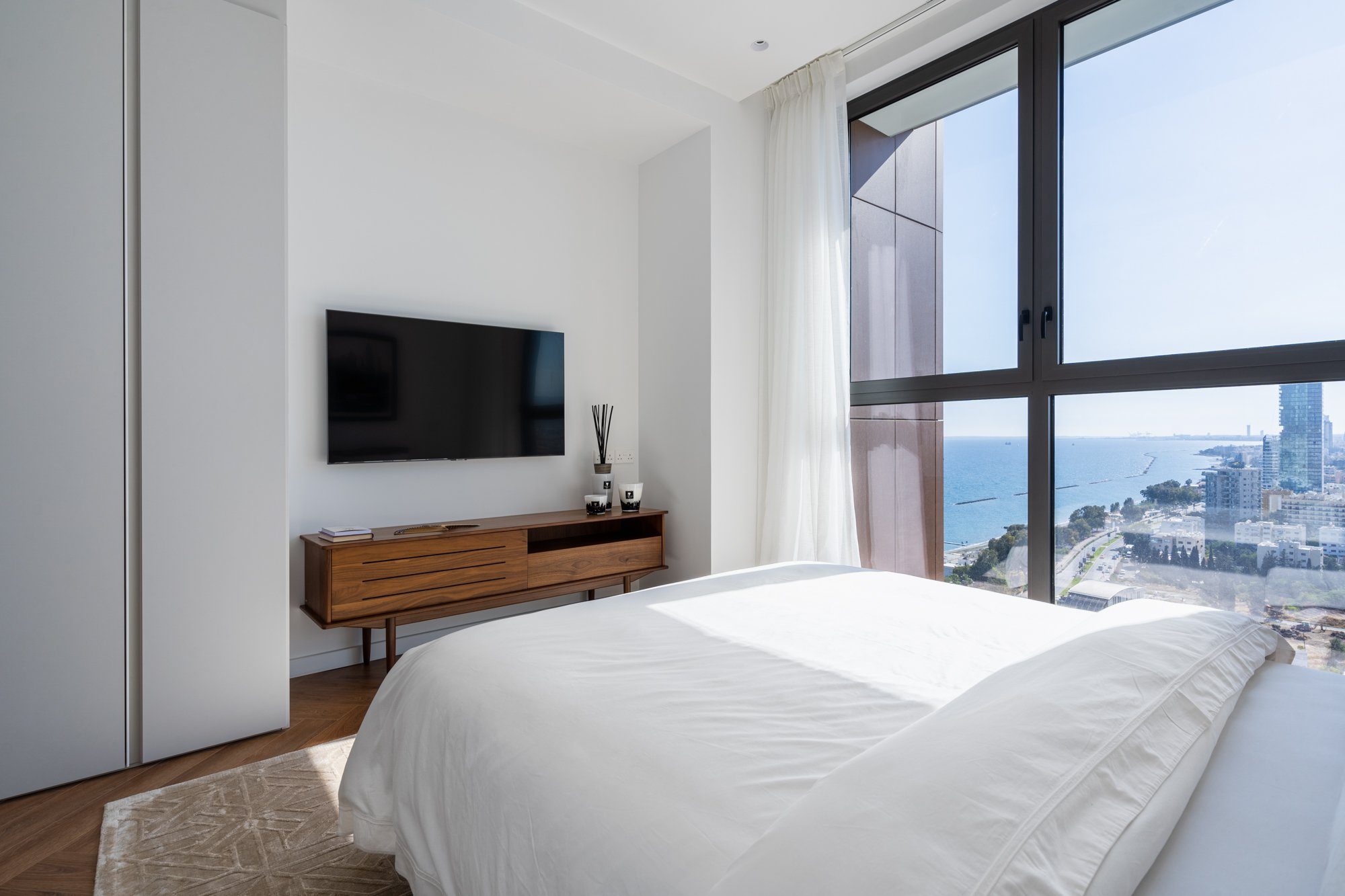 4 BR Apartment in Agios Tychonas, Limassol photo 6