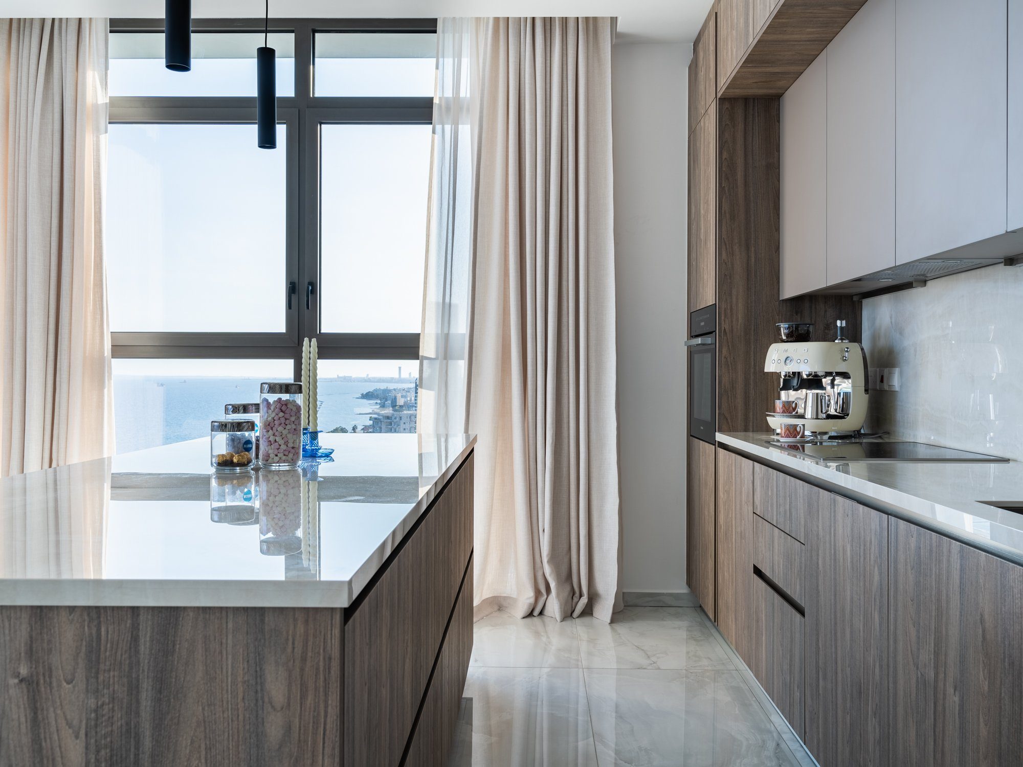 4 BR Apartment in Agios Tychonas, Limassol photo 4