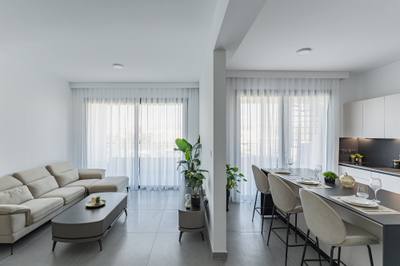 Penthouse z 3 syp. w Apostolos Andreas, Limassol, miniatura 1